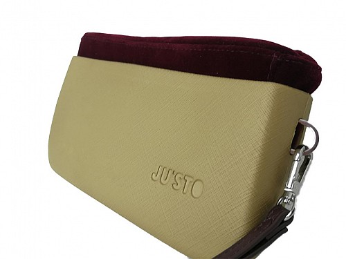 JU'STO Women's Rubber Handbag with gold Base and Bordeau Velvet Interior, 24x3x14 cm, J-Posh